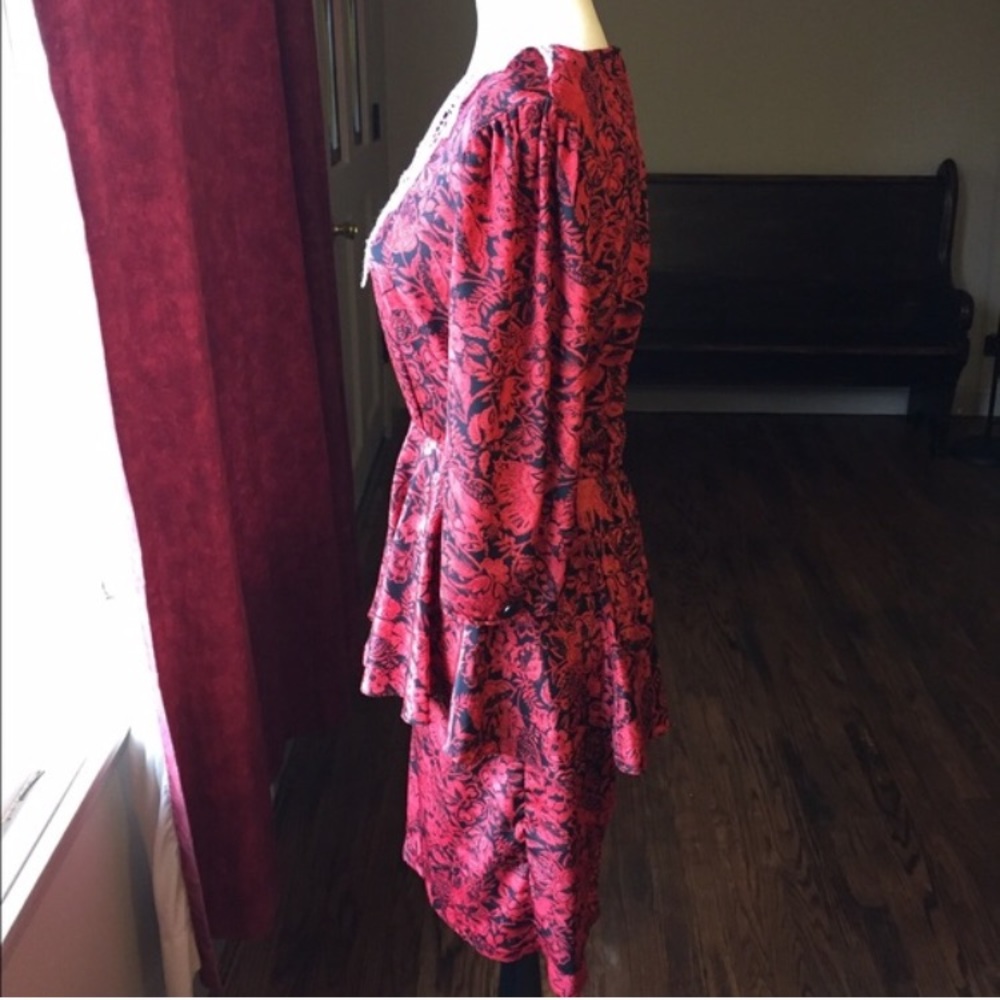 Vintage Red Dress Black Flora Design and Lace - Picture 6 of 6